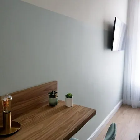 Astoria Hotel 3*