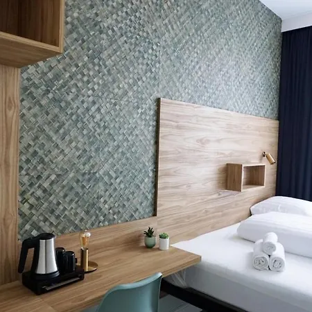 Astoria 3* Hága